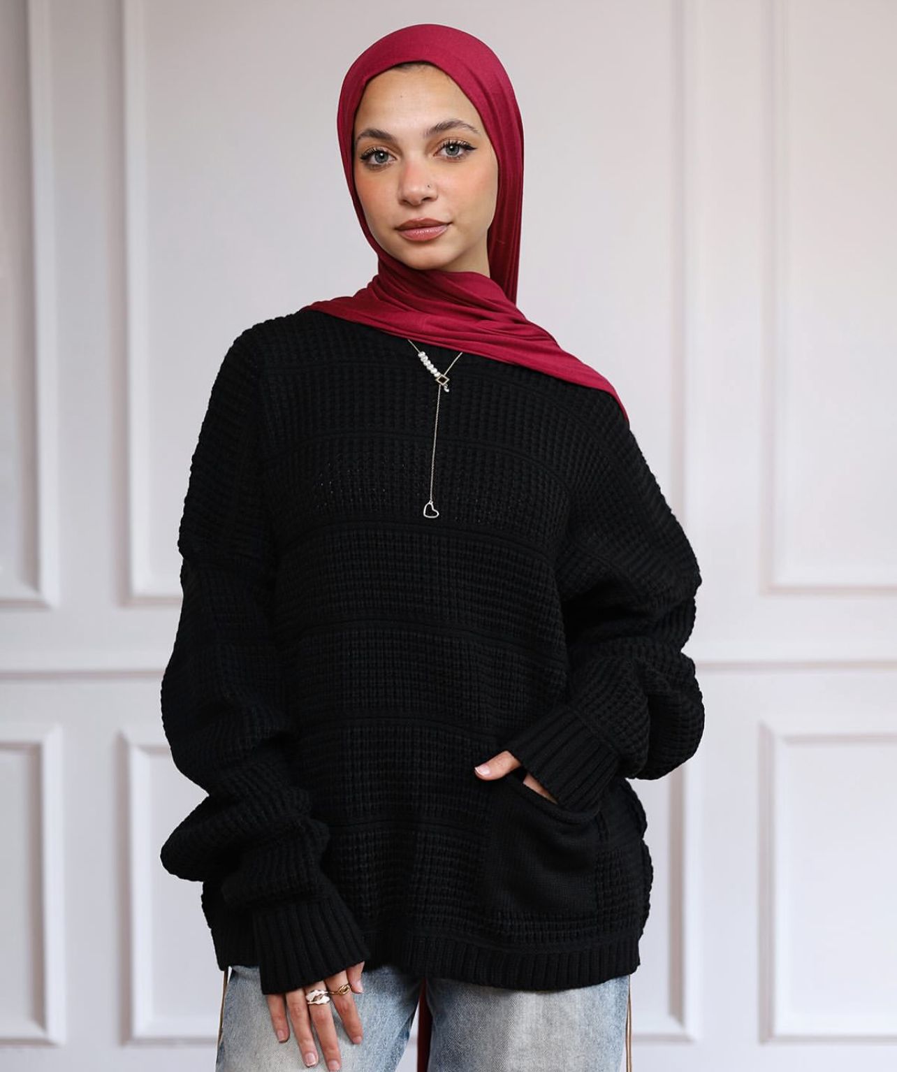 بلوفر محبوك بجيب جانبي